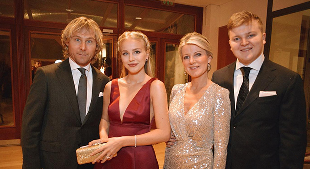 Семья Недведов. Фото Соцсети Семья Недведов. Фото Соцсети