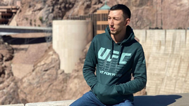 «Чувство юмора китайцев не сильно отличается от нашего». Интервью с менеджером Петра Яна и Рафаэля Физиева