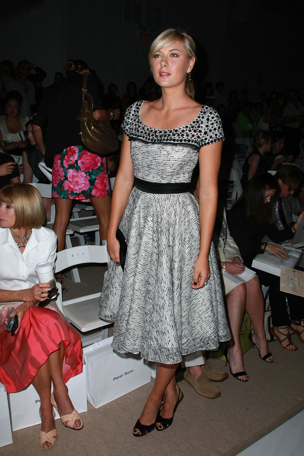 Мария Шарапова на Неделе моды. Фото Getty Images Мария Шарапова на Неделе моды. Фото Getty Images