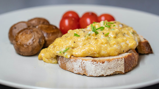 Омлет. Фото Unsplash/amirali mirhashemian Омлет. Фото Unsplash/amirali mirhashemian