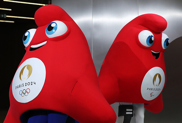Маскоты Олимпиады в Париже. Фото Global Look Press Маскоты Олимпиады в Париже. Фото Global Look Press