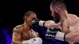 Ярд остановлен. Теоретический Бивол для Бетербиева