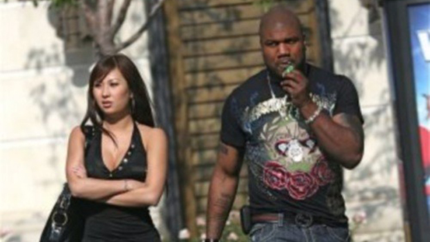 Джексон с бывшей женой. Фото asianblackcouples.com Джексон с бывшей женой. Фото asianblackcouples.com