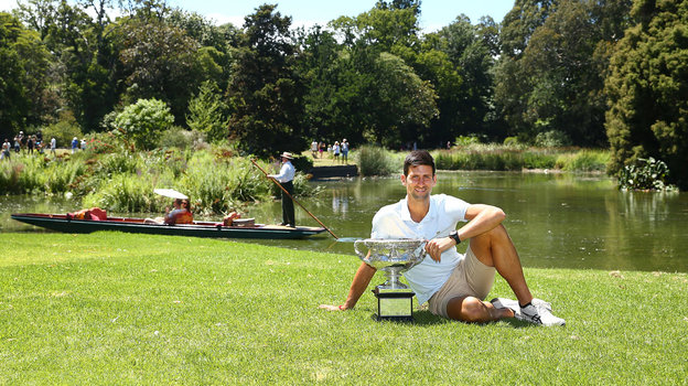 Новак Джокович на фотосессии в Королевском ботаническом саду. Фото Getty Images Новак Джокович на фотосессии в Королевском ботаническом саду. Фото Getty Images