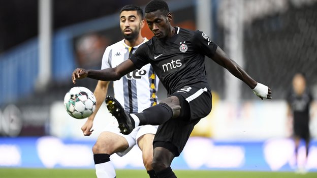 Маки Баньяк (в черном). Фото Global Look Press Маки Баньяк (в черном). Фото Global Look Press