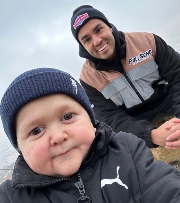 Кайл Форджед с Хасбуллой. Фото Соцсети Кайла Форджеда Кайл Форджед с Хасбуллой. Фото Соцсети Кайла Форджеда