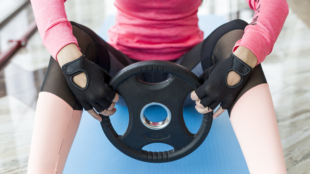 Тяга к подбородку. Фото Freepik Тяга к подбородку. Фото Freepik