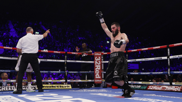 Артур Бетербиев. Фото Reuters Артур Бетербиев. Фото Reuters