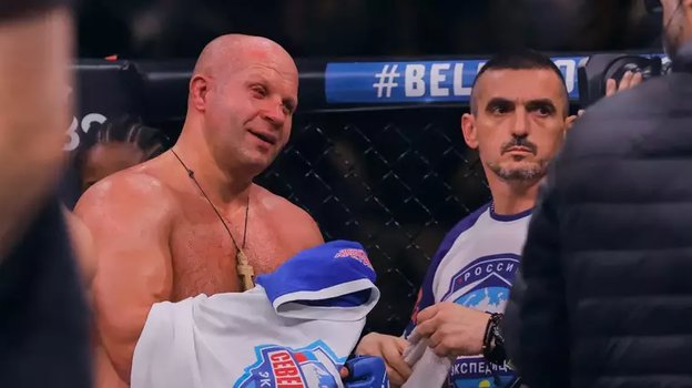 Федор Емельяненко после боя. Фото MMAfighting.com Федор Емельяненко после боя. Фото MMAfighting.com