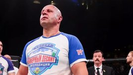 «Возраст уже... Но чувствую себя замечательно». Душевная пресс-конференция Федора после боя