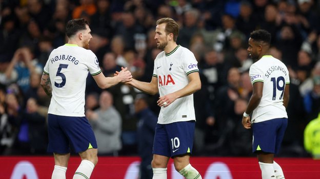 Гарри Кейн радуется забитому голу в матче «Тоттенхэм» — «Манчестер Сити». Фото Reuters Гарри Кейн радуется забитому голу в матче «Тоттенхэм» — «Манчестер Сити». Фото Reuters