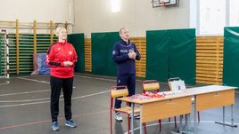 Именитые гандболисты приняли участие в проекте «Урок с чемпионом»