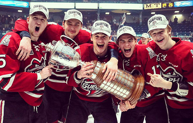 Алексей Торопченко (в центре). Фото из личного архива Алексея Торопченко Алексей Торопченко (в центре). Фото из личного архива Алексея Торопченко