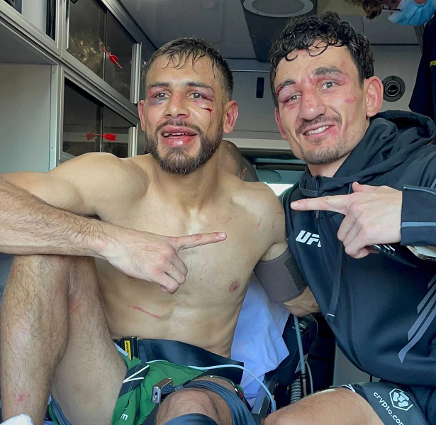 Холлоуэй и Родригес после боя. Фото ESPN Холлоуэй и Родригес после боя. Фото ESPN