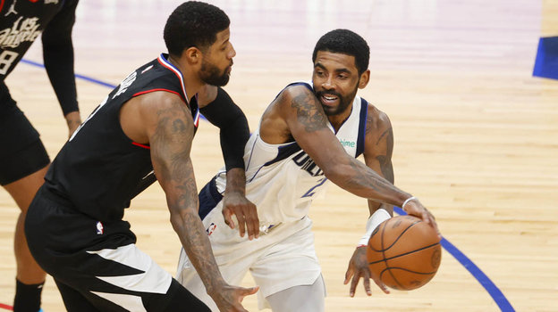 Пол Джордж и Кайри Ирвинг. Фото Global Look Press Пол Джордж и Кайри Ирвинг. Фото Global Look Press