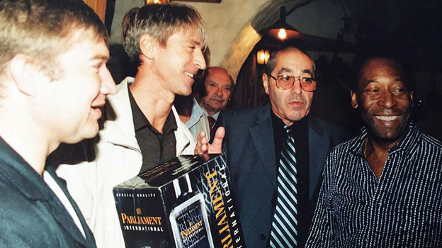 Александр Львов и Пеле (справа). Фото из личного архива Александра Львова Александр Львов и Пеле (справа). Фото из личного архива Александра Львова