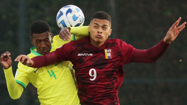 Роберт Ренан (слева). Фото Reuters Роберт Ренан (слева). Фото Reuters