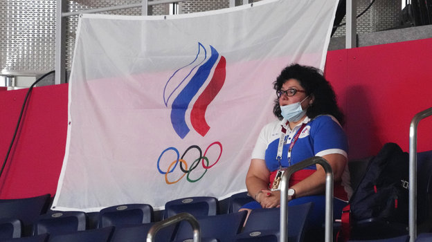 Флаг ОКР на трибунах во время выступлений. Фото Дмитрий Коротаев, Известия Флаг ОКР на трибунах во время выступлений. Фото Дмитрий Коротаев, Известия