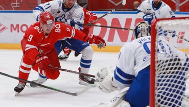 «Динамо» обыграло «Спартак».