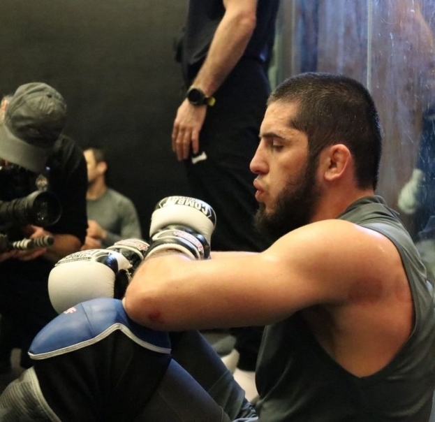 Ислам Махачев. Фото Соцсети Ислам Махачев. Фото Соцсети