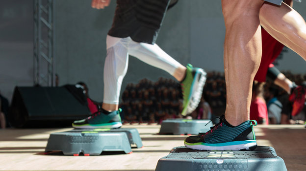 Зашагивания на платформу. Фото istockphoto.com Зашагивания на платформу. Фото istockphoto.com