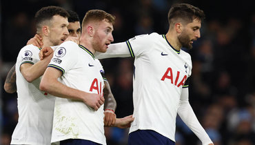 Игроки «Тоттенхэма» в матче против «Манчестер Сити».