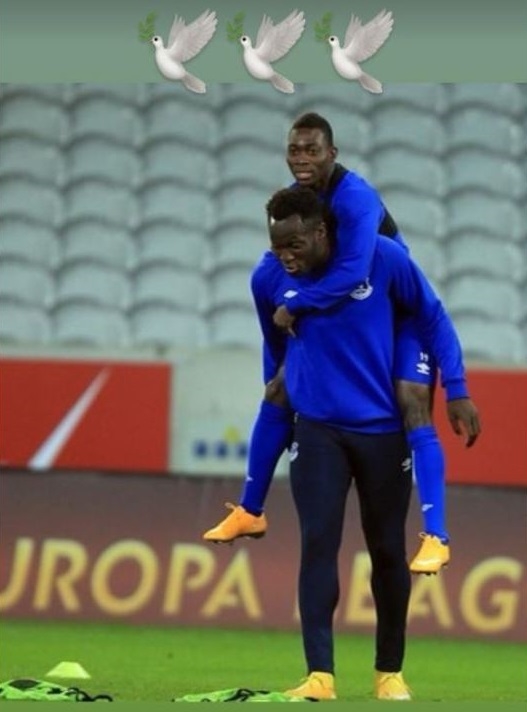 Ромелу Лукаку и Кристиан Атсу. Фото Соцсети Ромелу Лукаку., Соцсети Ромелу Лукаку и Кристиан Атсу. Фото Соцсети Ромелу Лукаку., Соцсети