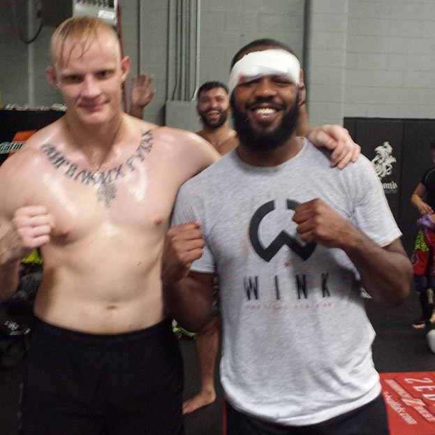 Грачев после спарринга с Джонсом в 2014 году. Фото из соцсетей Грачева Грачев после спарринга с Джонсом в 2014 году. Фото из соцсетей Грачева