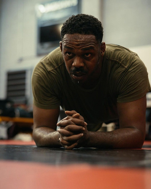 Джон Джонс. Фото из соцсетей бойца Джон Джонс. Фото из соцсетей бойца