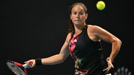 Касаткина сменила тренера и рискует вылететь из топ-10. Что происходит с первой ракеткой России?