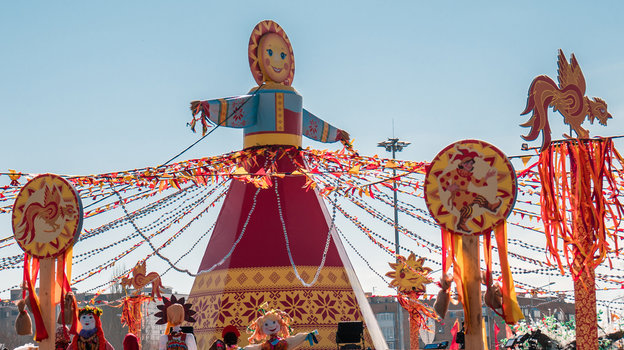 Масленичный фестиваль. Фото Istockphoto/Igor Nikushin Масленичный фестиваль. Фото Istockphoto/Igor Nikushin