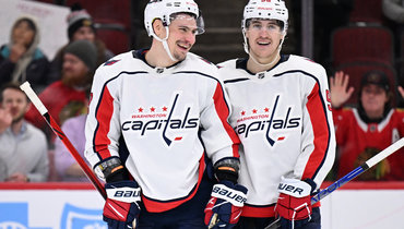 Дмитрий Орлов (слева).