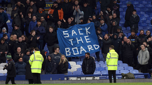 Протестный баннер болельщиков. Фото Global Look Press Протестный баннер болельщиков. Фото Global Look Press