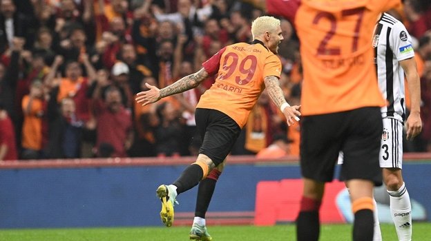 Форвард «Галатасарая» Мауро Икарди празднует забитый гол. Фото Global Look Press Форвард «Галатасарая» Мауро Икарди празднует забитый гол. Фото Global Look Press