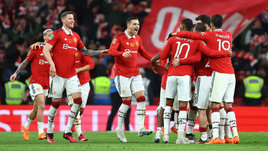 У «МЮ» — первый трофей за 6 лет. Всего лишь надо было расстаться с Роналду