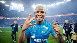 «Угрозы от болельщиков «Спартака»? Что-то писали в соцсетях, но я не придаю этому значения». Барриос — о чемпионской гонке и собственном футбольном клубе