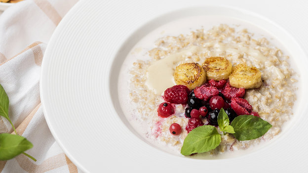 Перловая каша. Фото Freepik Перловая каша. Фото Freepik