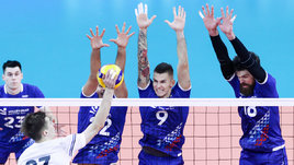 Волейболисты сборной России Роман Порошин, Иван Яковлев, Егор Клюка