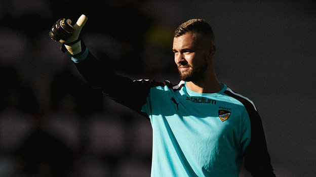 Максим Рудаков.