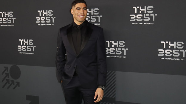 Ашраф Хакими на премии FIFA лучшим футболистам мира.