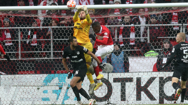 «Спартак» — «Урал»: спорный эпизод в концовке матча.