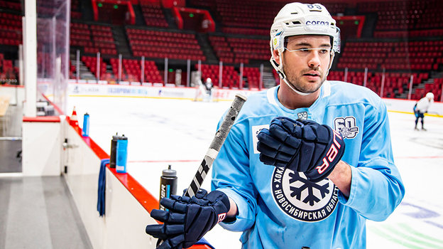 Тэйлор Бек.