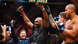 «Говорил вам: ставьте на него дом!» Как бойцы UFC реагируют на триумф Джонса