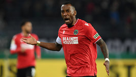 Скандал в Германии: камерунца с паспортом РФ выгоняют из клуба, назвав лжецом. Ондуа уверен — все из-за русофобии