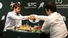 «К матчу с Карлсеном Непомнящий был перетренирован». Мнение Карякина