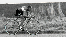 «Этого мне не простят до самой смерти». Как велогонщики обманывали допинг-контроль