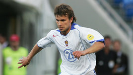 «Мы его кодировали, «зашивали»! 3-4 месяца держится — и по новой». Футболист сборной России спился в 28 лет