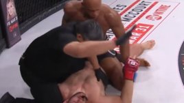 Месть Бейдеру переносится. Молдавский впервые в карьере проиграл нокаутом