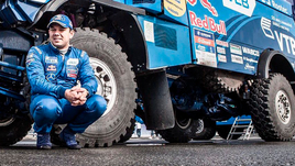 «Раньше мы смеялись над кибергонками, а теперь это будущее». Чемпион «Дакара» перешел в симрейсинг