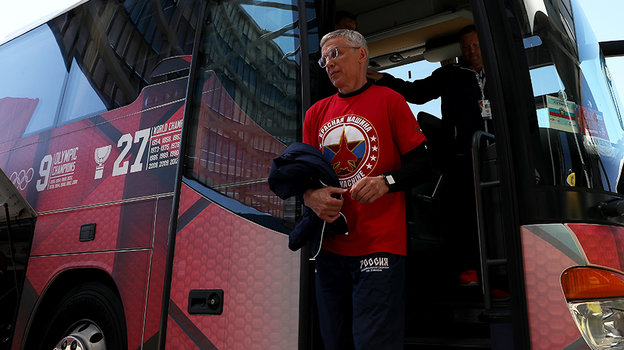 Игорь Ларионов.